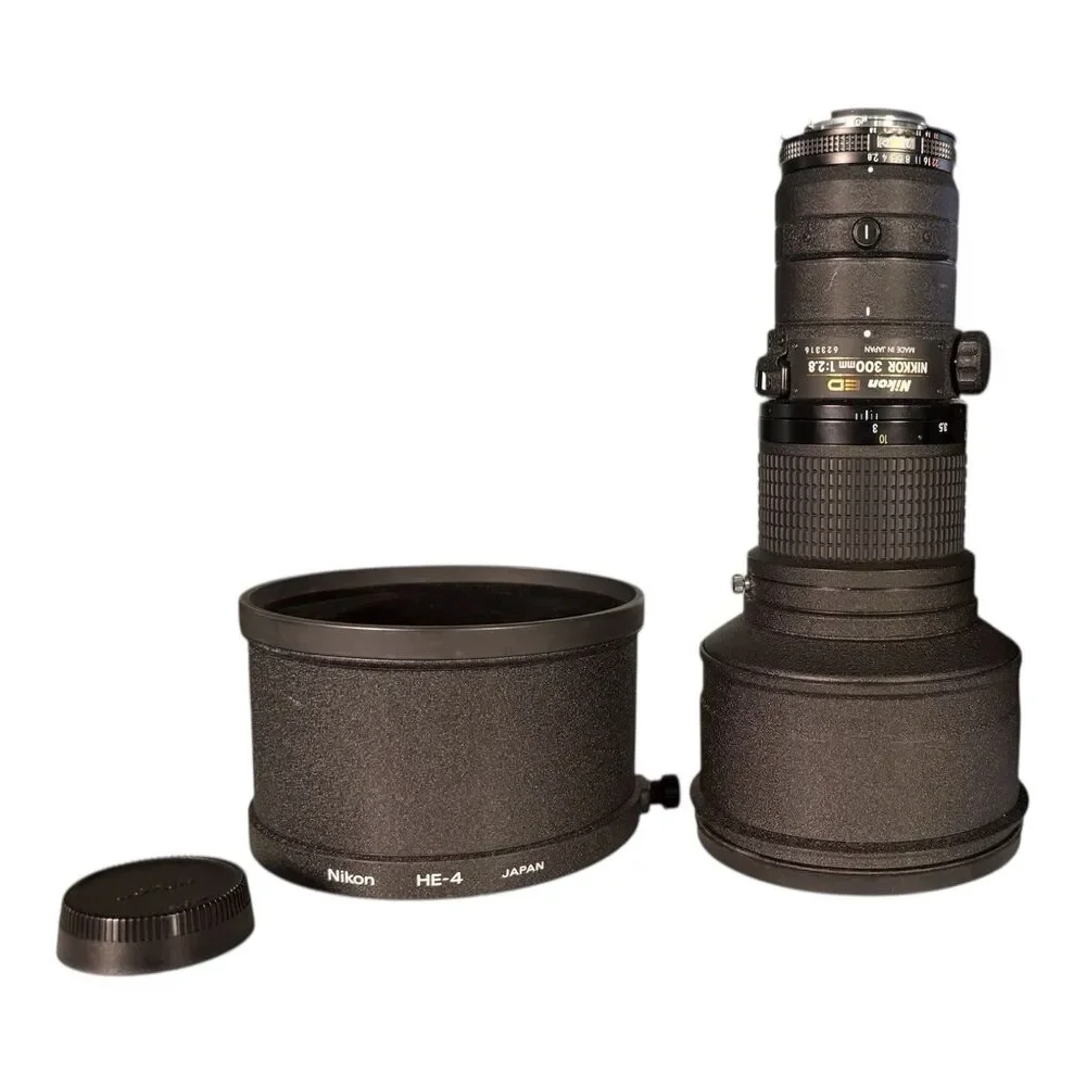 Nikon ED 300mm f2.8 AIS Lens